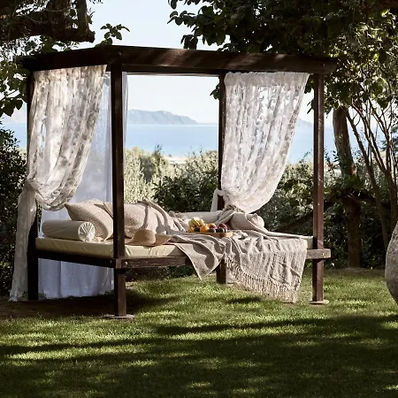 Vila Vafias - Tranquil Location, Ideal For Large Groups, By Zantewize Lithakia (Zakynthos)