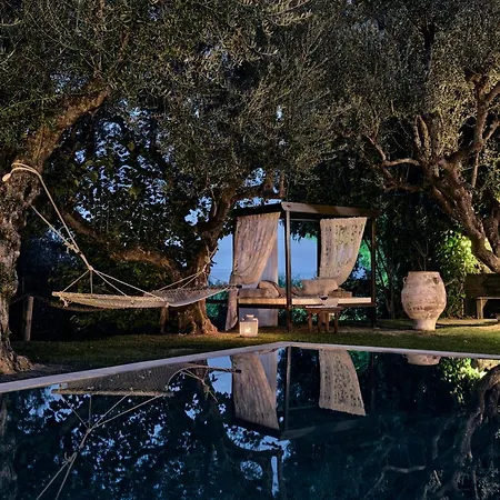 Vila Vafias - Tranquil Location, Ideal For Large Groups, By Zantewize